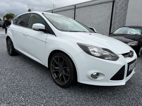 Ford Focus Hatchback, Diesel, 2013, White