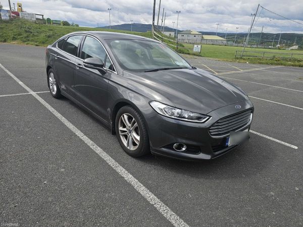 Ford Mondeo Hatchback, Petrol, 2016, Grey