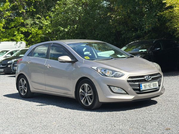 Hyundai i30 Hatchback, Diesel, 2016, White