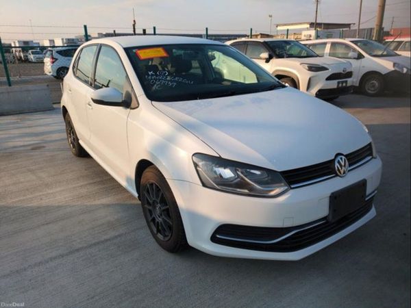 Volkswagen Polo Hatchback, Petrol, 2016, White