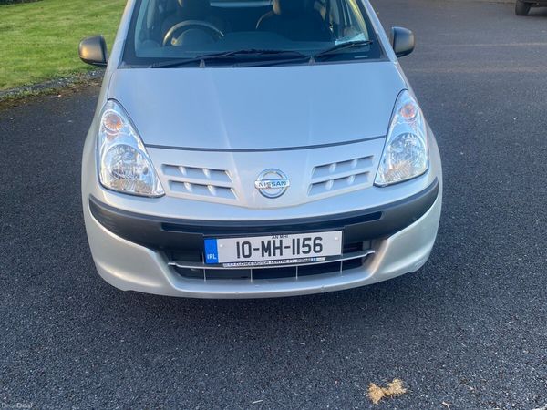 Nissan Pixo Hatchback, Petrol, 2010, Silver
