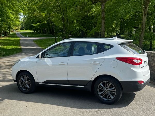 Hyundai ix35 SUV, Diesel, 2013, White
