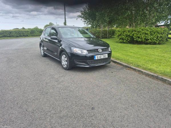 Volkswagen Polo Hatchback, Petrol, 2010, Black
