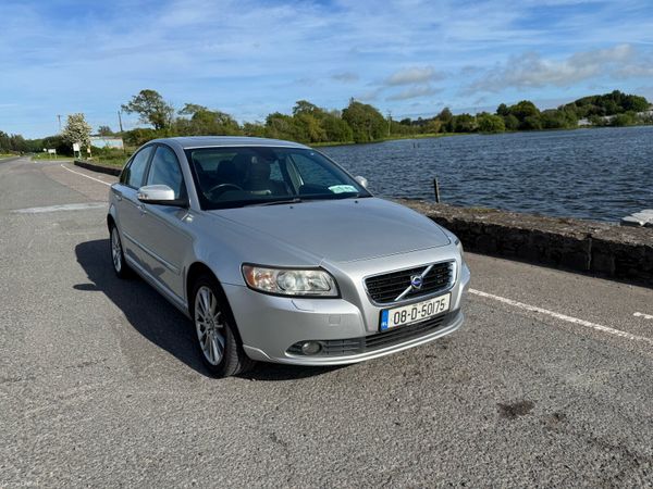Volvo S40 Saloon, Ethanol Petrol, 2008, Silver