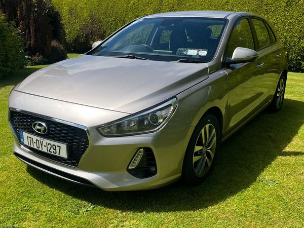 Hyundai i30 Hatchback, Diesel, 2017, White