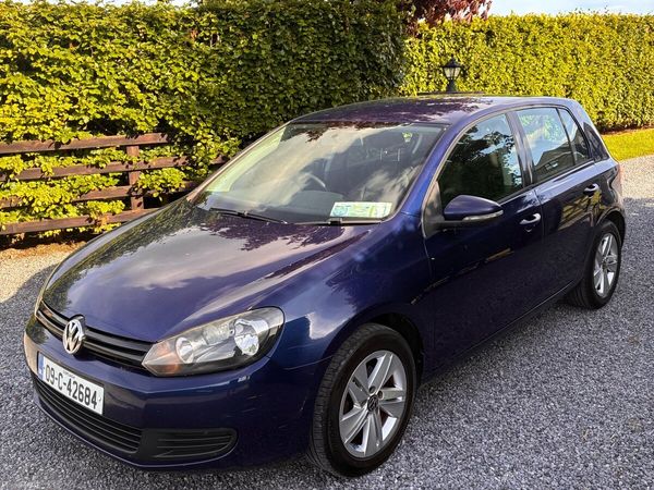 Volkswagen Golf Hatchback, Petrol, 2009, Blue