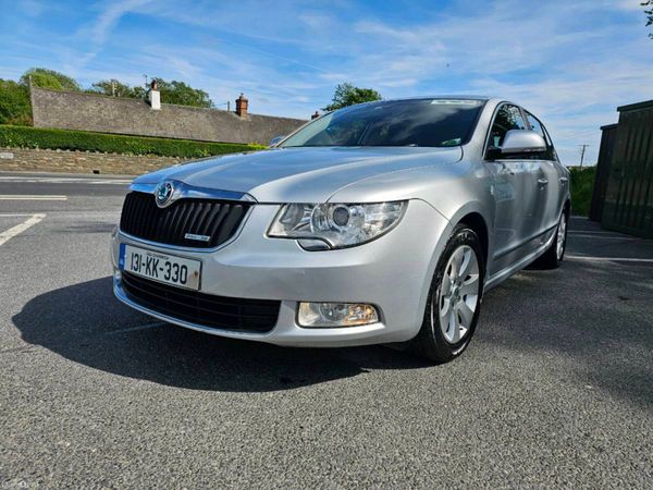 Skoda Superb Saloon, Diesel, 2013, Silver