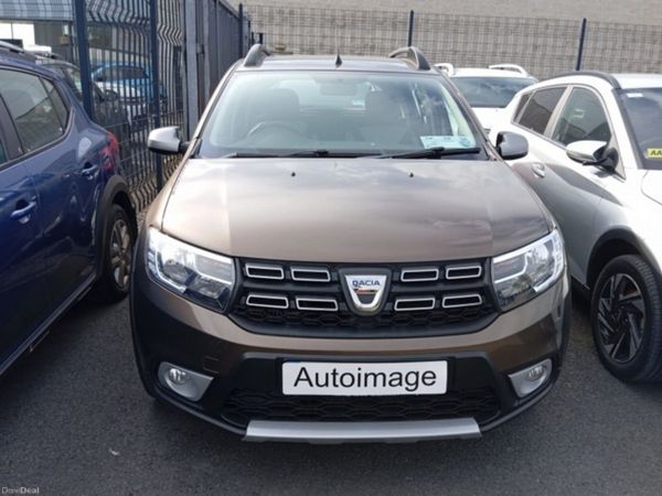 Dacia Sandero Stepway Hatchback, Diesel, 2018, Brown
