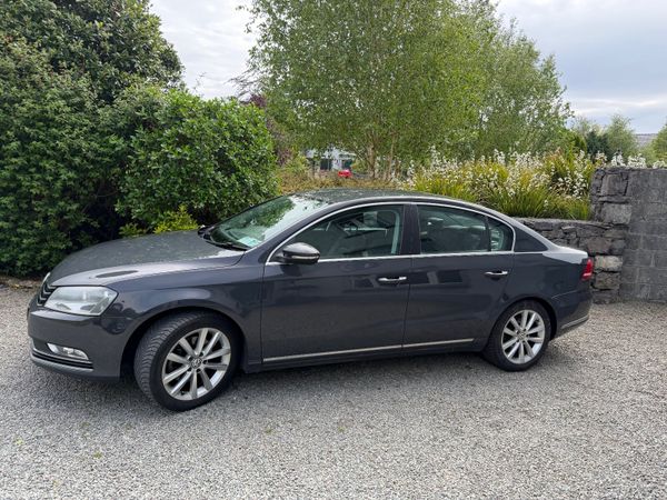 Volkswagen Passat Saloon, Diesel, 2014, Grey