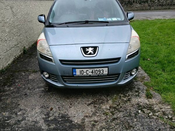 Peugeot 5008 MPV, Diesel, 2010, Blue