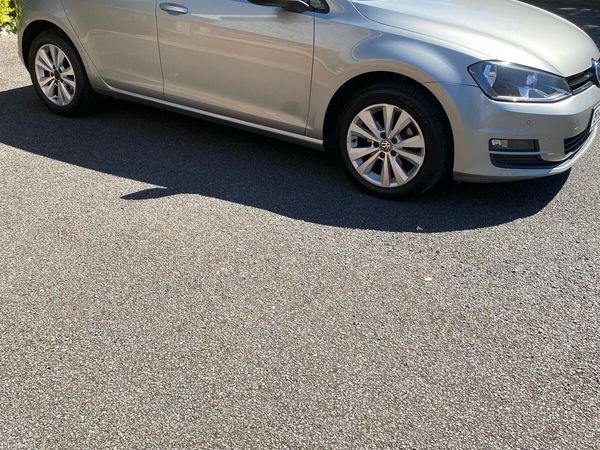 Volkswagen Golf Estate, Petrol, 2015, Silver