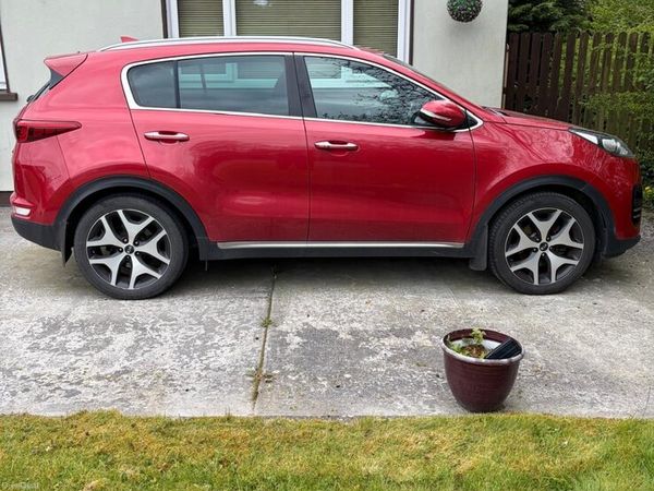 Kia Sportage SUV, Diesel, 2018, Red