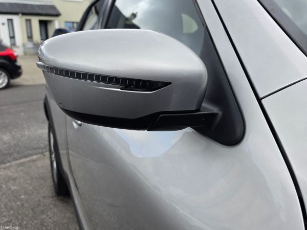 Opel Crossland X SUV, Diesel, 2018, Grey
