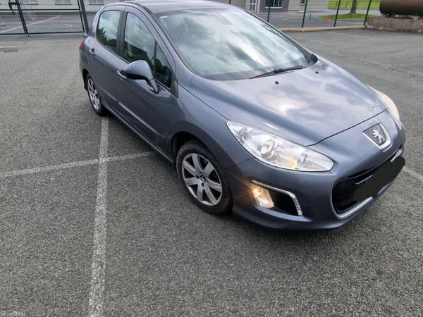 Peugeot 308 Hatchback, Diesel, 2011, Grey