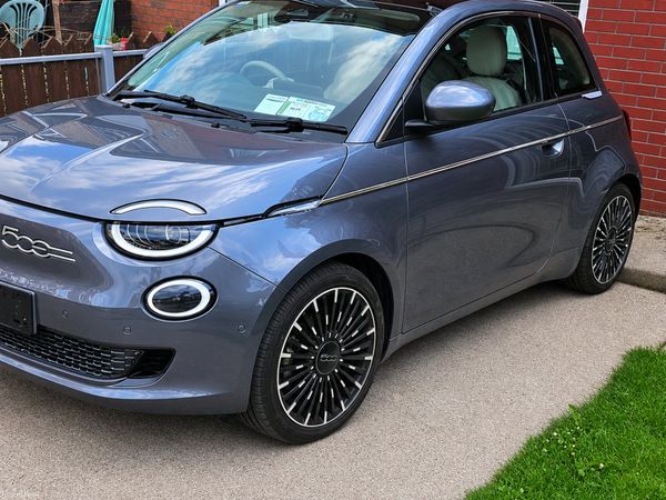 Fiat 500e Hatchback, Electric, 2023, Grey