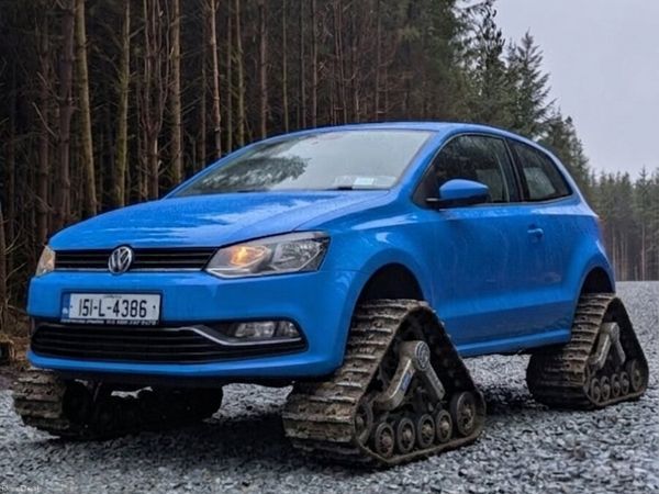 Volkswagen Polo Hatchback, Petrol, 2015, Blue