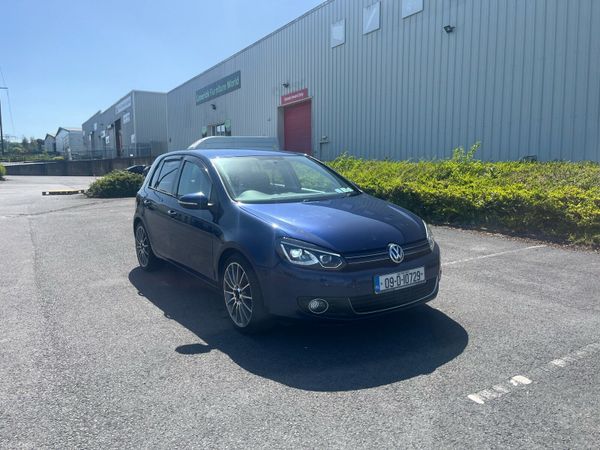 Volkswagen Golf Hatchback, Petrol, 2009, Blue