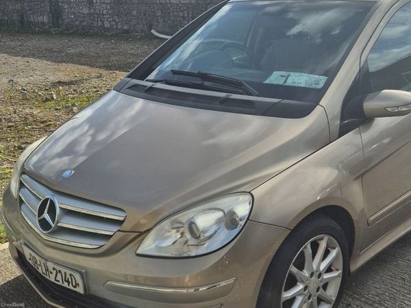 Mercedes-Benz B-Class MPV, Petrol, 2008, Beige