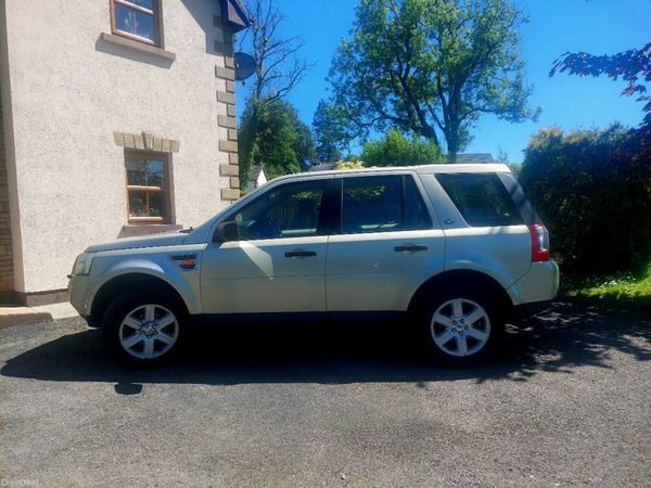 Land Rover Freelander SUV, Diesel, 2008, Gold