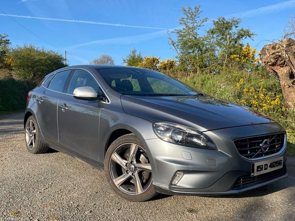 Volvo V40 Hatchback, Petrol, 2015, Grey