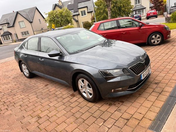 Skoda Superb Saloon, Diesel, 2016, Grey