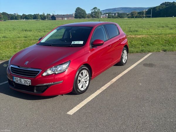 Peugeot 308 Hatchback, Diesel, 2015, Red
