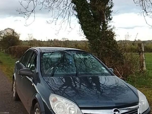 Opel Astra Saloon, Petrol, 2008, Blue