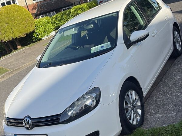 Volkswagen Golf Hatchback, Petrol, 2012, White