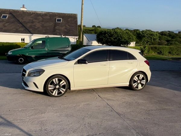 Mercedes-Benz A-Class Hatchback, Diesel, 2017, White