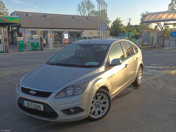 Ford Focus Hatchback, Diesel, 2009, Silver