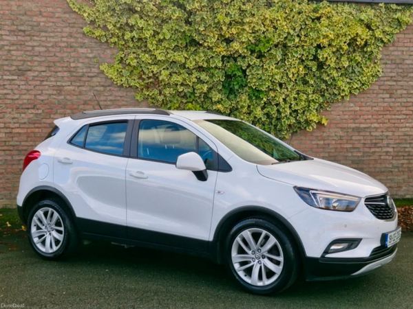 Vauxhall Mokka Hatchback, Petrol, 2019, White