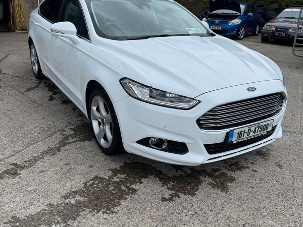 Ford Mondeo Hatchback, Diesel, 2016, White