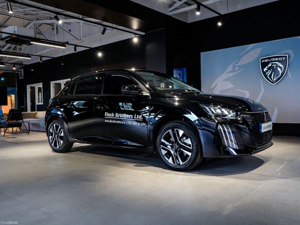 Peugeot 208 Hatchback, Petrol, 2026, Black