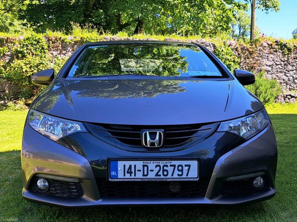 Honda Civic Hatchback, Diesel, 2014, Beige