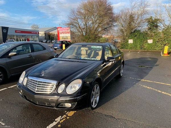 Mercedes-Benz E-Class Saloon, Petrol, 2008, Black