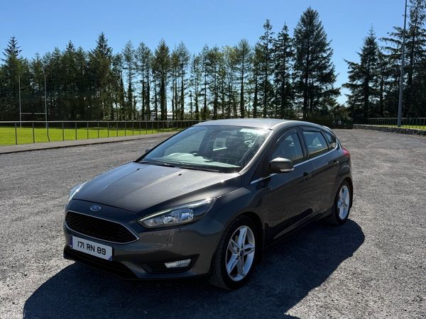 Ford Focus Hatchback, Diesel, 2017, Grey