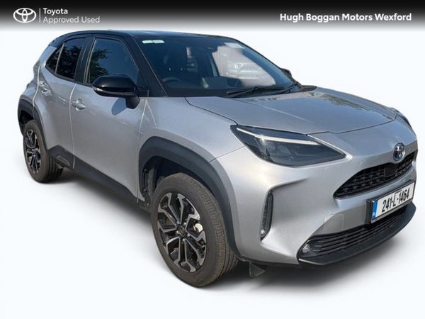 Toyota Yaris Cross Hatchback, Petrol Hybrid, 2024, Silver