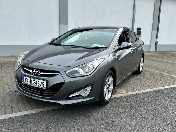 Hyundai i40 Saloon, Diesel, 2013, Silver