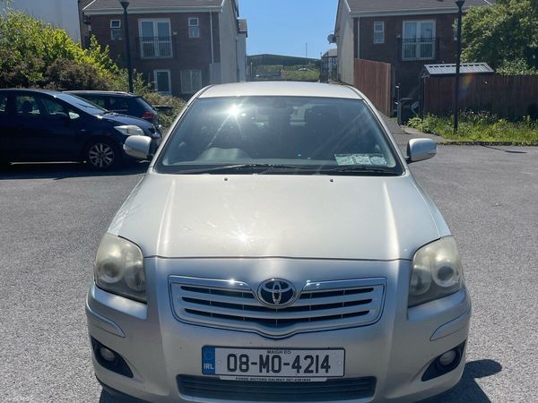 Toyota Avensis Saloon, Petrol, 2008, Silver