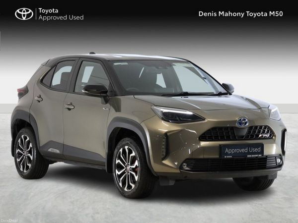 Toyota Yaris Cross SUV, Petrol Hybrid, 2023, Bronze