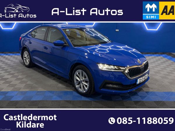 Skoda Octavia Saloon, Diesel, 2022, Blue