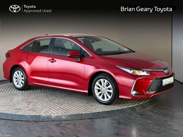 Toyota Corolla Saloon, Petrol Hybrid, 2023, Red
