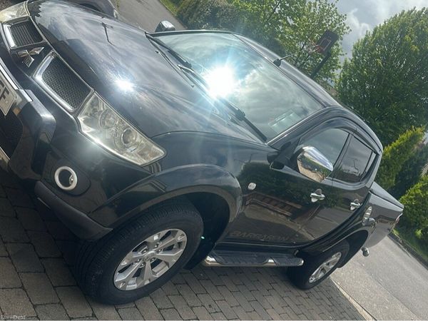 Mitsubishi L200 Pick Up, Diesel, 2011, Black