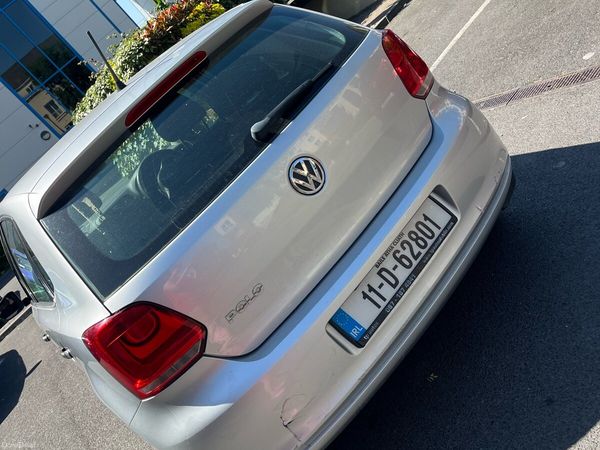 Volkswagen Polo Hatchback, Petrol, 2011, Silver