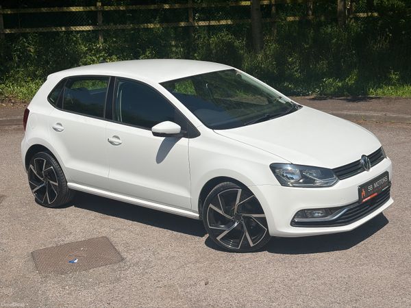 Volkswagen Polo Hatchback, Petrol, 2017, White