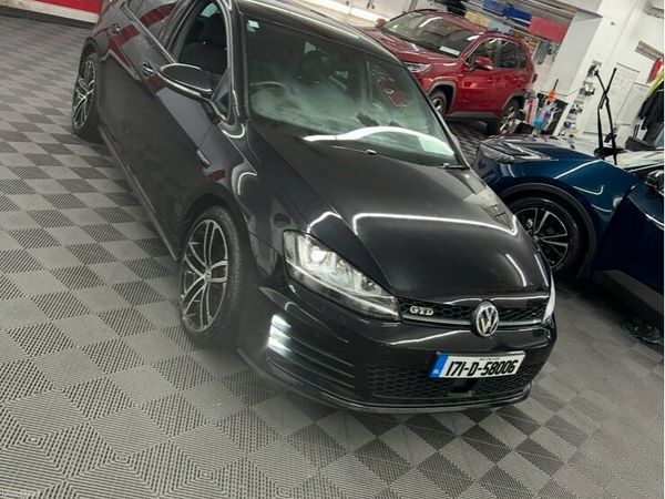 Volkswagen Golf Hatchback, Diesel, 2017, Black