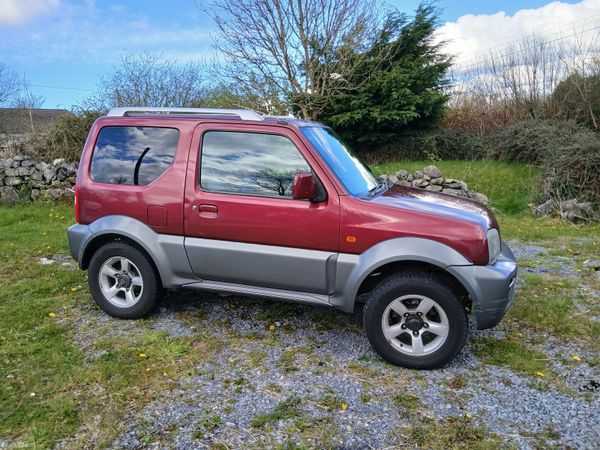 Suzuki Jimny SUV, Petrol, 2008, Red