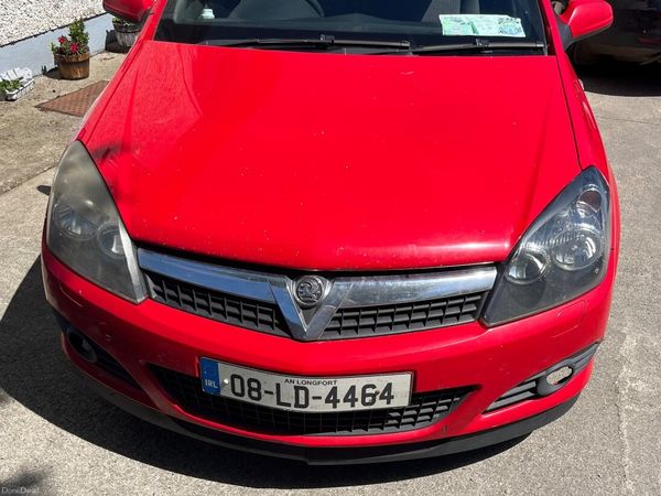 Vauxhall Astra Hatchback, Diesel, 2008, Red