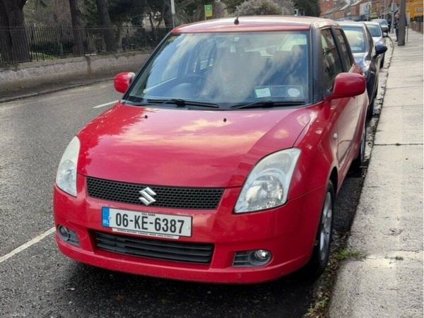 Suzuki Swift Hatchback, Petrol, 2006, Red