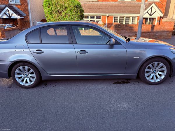 BMW 5-Series Saloon, Diesel, 2009, Grey